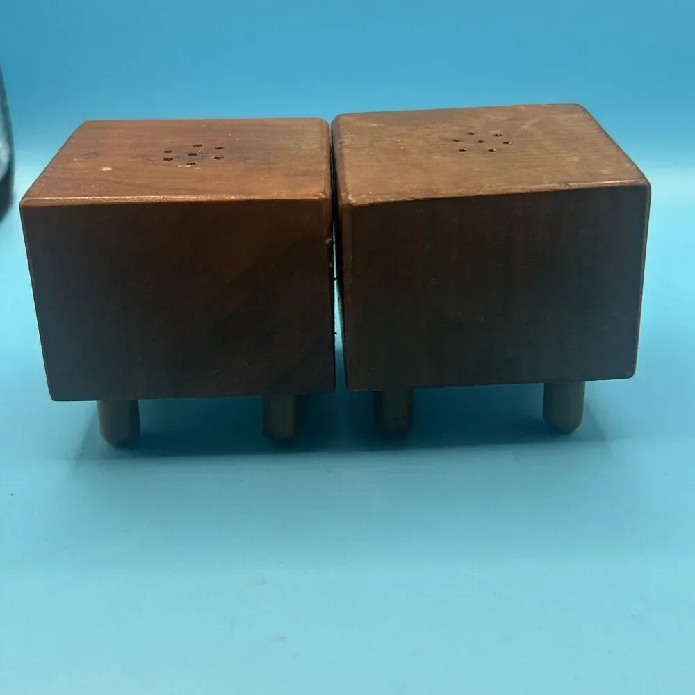 Vintage MCM Wood Salt & Pepper Shaker Set of 2 Square Block w/ Legs 2 3/4